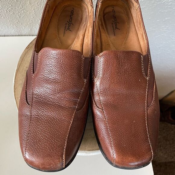Natural Sile Brown Leather Slip On Loafers Size 8.5 EUC - Picture 2 of 7